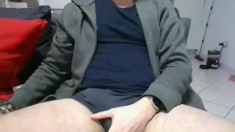 Snapshot of cockonee chatting on 03/25/26, 08:48 . online show from 03/25/26, 08:48