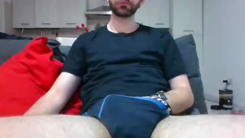 Snapshot of cockonee chatting on 04/01/26, 08:06 . online show from 04/01/26, 08:06