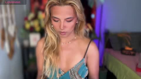 Snapshot of cockprincess_dianna chatting on 07/24/26, 06:44 PrincessDianna IslandGirl CUMSHOW in PVT and PASSWORDSHOW online show from 07/24/26, 06:44