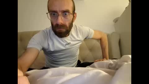 Snapshot of cockringhero chatting on 11/01/25, 07:49 cockringhero online show from 11/01/25, 07:49