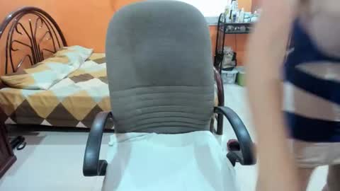 titanis online show from 09/27/25, 03:33