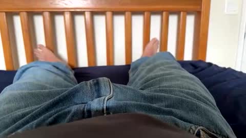 Snapshot of cocky_pirate22 chatting on 10/23/25, 04:06 cocky_pirate22 online show from 10/23/25, 04:06