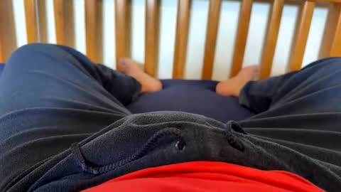 cocky_pirate22 online show from 10/24/25, 06:26