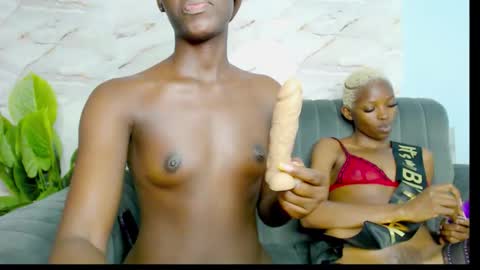 daniella online show from 09/23/25, 01:08