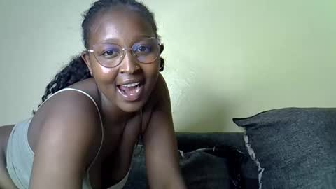 Snapshot of cocobaby_ chatting on 03/13/26, 05:08 Coco online show from 03/13/26, 05:08