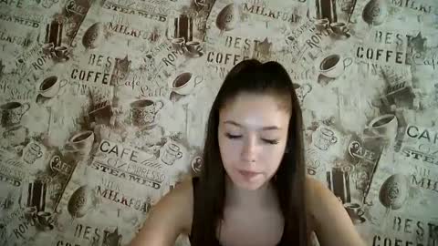 Snapshot of cocoberry1 chatting on 02/25/25, 08:14 cocoberry1 online show from 02/25/25, 08:14