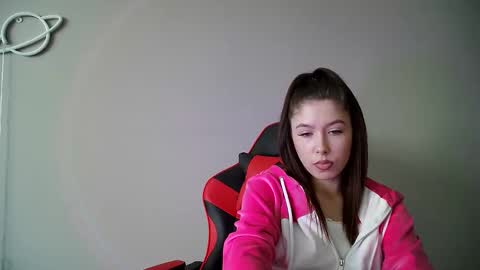 Snapshot of cocoberry1 chatting on 03/11/25, 09:02 cocoberry1 online show from 03/11/25, 09:02