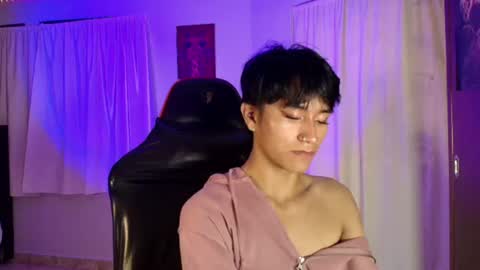 Snapshot of cococumps chatting on 06/20/26, 01:30 COCO online show from 06/20/26, 01:30