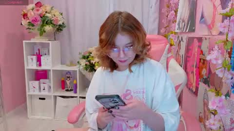 Mia online show from 06/24/26, 03:00