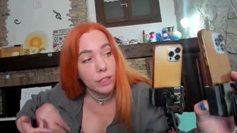 Snapshot of coconutpee chatting on 10/31/25, 03:07 Pee Whore online show from 10/31/25, 03:07