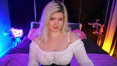 Snapshot of cocosecretss chatting on 06/09/26, 07:09 onlyfans amyleyy online show from 06/09/26, 07:09