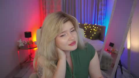 Snapshot of cocosecretss chatting on 07/14/26, 10:21 onlyfans amyleyy online show from 07/14/26, 10:21