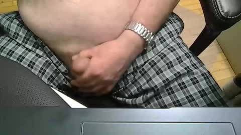 Snapshot of cocu2023 chatting on 12/01/25, 03:00 xyz online show from 12/01/25, 03:00