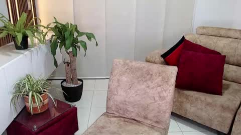 Snapshot of coddy_doll chatting on 11/22/25, 02:43 Coddy online show from 11/22/25, 02:43