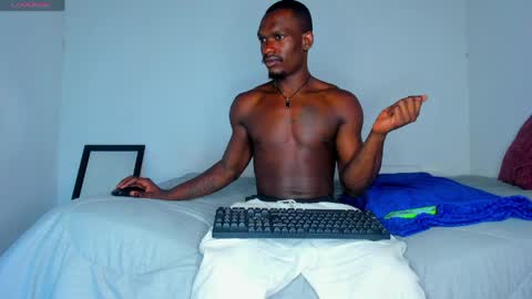 Snapshot of coddy_fit chatting on 05/05/26, 05:43 cody online show from 05/05/26, 05:43