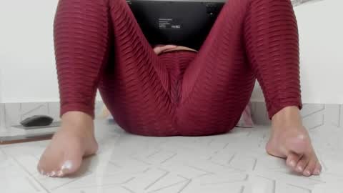 laurita online show from 12/21/24, 03:36