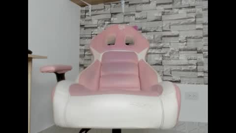 laurita online show from 01/17/25, 06:54