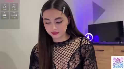 Snapshot of coffee_wihtout_milk chatting on 02/23/26, 07:33 Yumi online show from 02/23/26, 07:33