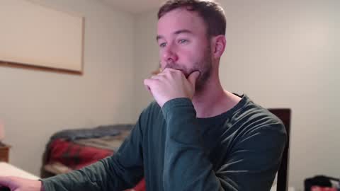 Snapshot of coffeelounge chatting on 12/25/24, 12:05 c o f f e e l o u n g e online show from 12/25/24, 12:05