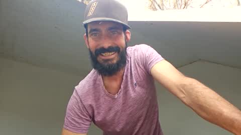 coffeemaker4 online show from 11/19/25, 08:31