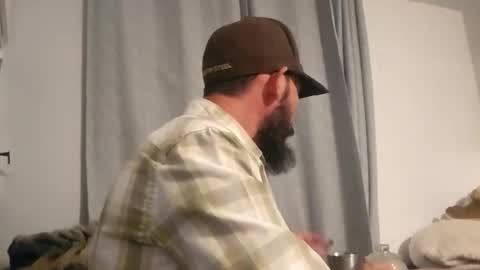 coffeemaker4 online show from 12/19/25, 10:17