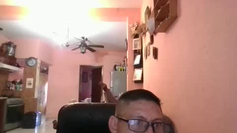 Snapshot of cojelon3233 chatting on 04/27/26, 12:41 cojelon3233 online show from 04/27/26, 12:41