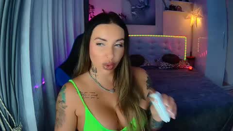 Snapshot of cokeyspeed69 chatting on 10/20/25, 10:49 Ur goddess Nikki online show from 10/20/25, 10:49