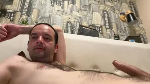 colambus555 online show from 12/30/24, 09:29