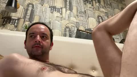 colambus555 online show from 01/04/25, 09:20