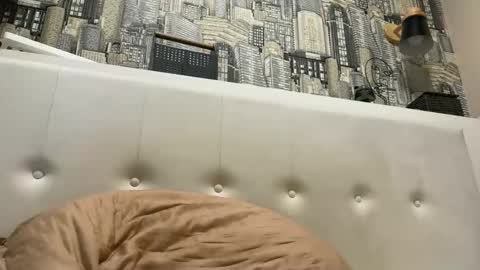 colambus555 online show from 09/29/25, 06:57