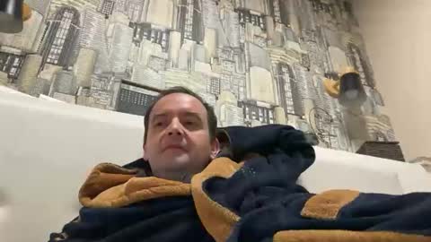 colambus555 online show from 10/05/25, 06:28