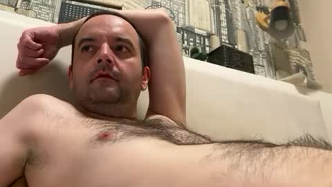 colambus83 online show from 02/03/26, 05:07