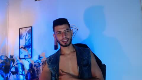 Snapshot of colby_smit chatting on 05/11/26, 07:33 Colby online show from 05/11/26, 07:33