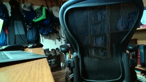 Snapshot of colchuck chatting on 09/26/25, 01:15 colchuck online show from 09/26/25, 01:15