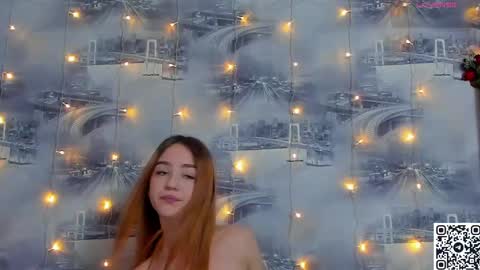 Snapshot of cold_waterfall chatting on 02/12/25, 07:34 Criss online show from 02/12/25, 07:34