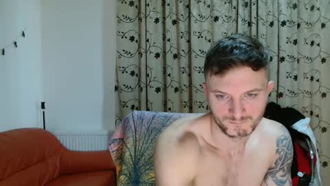 colin hopex  online show from 11/18/25, 09:14