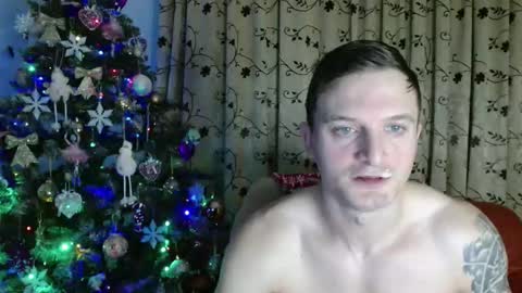 Snapshot of colin_hopex chatting on 12/18/25, 10:38 colin hopex online show from 12/18/25, 10:38