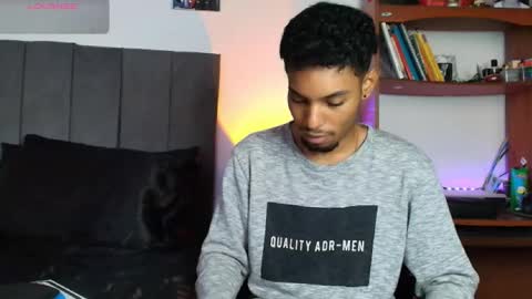 IG  online show from 09/30/25, 03:39