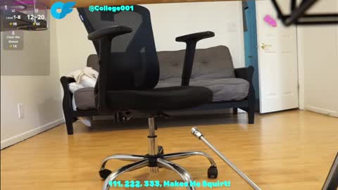 College001 online show from 01/01/25, 11:29