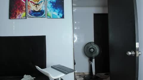 Snapshot of college_muscle_ass chatting on 12/09/24, 01:02 college_muscle_ass online show from 12/09/24, 01:02