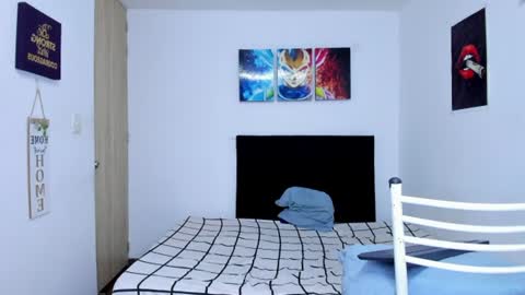 Snapshot of college_muscle_ass chatting on 06/20/26, 02:25 college_muscle_ass online show from 06/20/26, 02:25