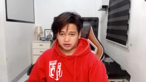 Snapshot of college_thai88 chatting on 01/12/25, 11:50 Victor Grey online show from 01/12/25, 11:50