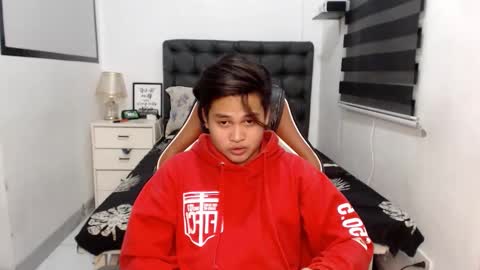 Snapshot of college_thai88 chatting on 01/15/25, 06:08 Victor Grey online show from 01/15/25, 06:08