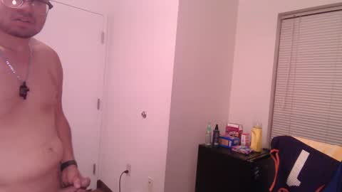 Snapshot of collegeboy2025 chatting on 11/08/25, 12:33 collegeboy2025 online show from 11/08/25, 12:33