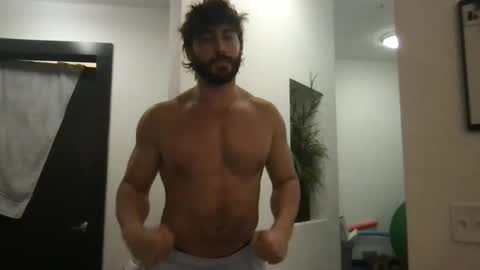 Snapshot of collegeboy3118 chatting on 02/26/25, 01:21 collegeboy3118 online show from 02/26/25, 01:21