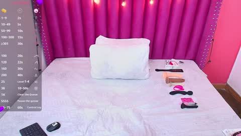  MEGAN  online show from 02/04/25, 08:06