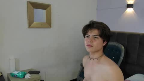 collinstone online show from 01/08/25, 01:53