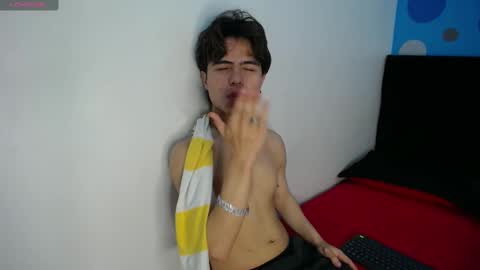 collinstone online show from 02/19/25, 08:41