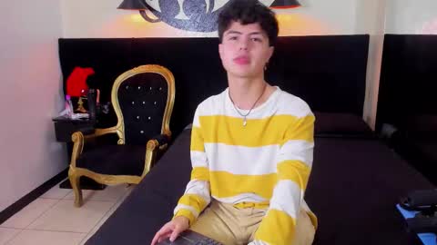 collinstone online show from 10/09/25, 06:17