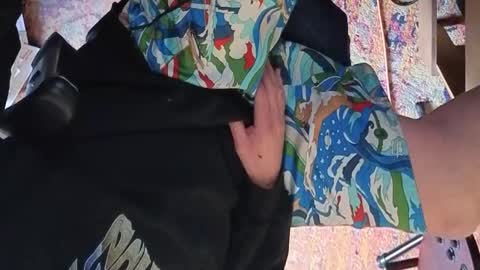 Snapshot of cologuy66 chatting on 11/09/25, 05:55 cologuy66 online show from 11/09/25, 05:55